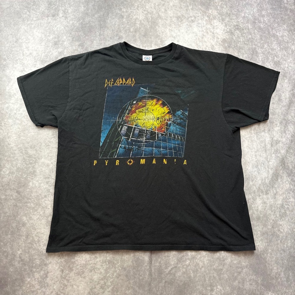 Def Leppard Pyromania Graphic T-Shirt Mens XL Black Delta Pro Weight Rock Tee